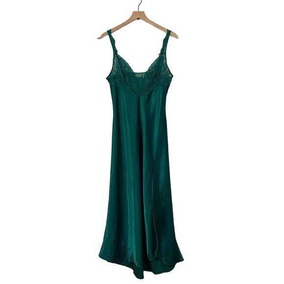 Victoria’s Secret Gold Label Lace Satin Gown - Green - Large - Picture 5 of 11